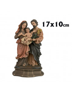 Sagrada Familia En Pie Mar...