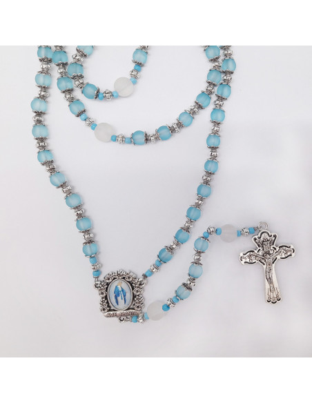 Rosario Cristal Liso Satinado Azul 6m Con Copetas Pater Blanco 8mm