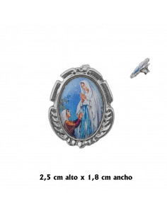 Pin Oval Plateado Con...