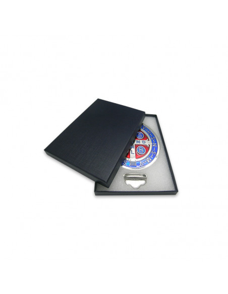 Medallon San Benito 9cm Metal Con Esmalte Y Base Suelta En Caja