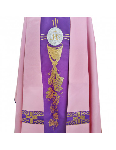 Casulla Estampada Con Galon Caliz Grande Con Forma Y Racimo Uvas N366 Blanca
