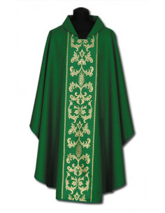 Casulla Estampada Con Galon...