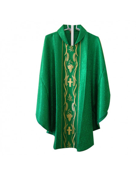 Casulla Estampada Con Galon Cruz Y Espigas Doradas N356 Verde