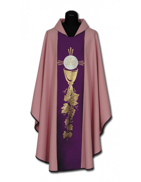 Casulla Estampada Con Galon Cruz Y Espigas Doradas N356 Morada
