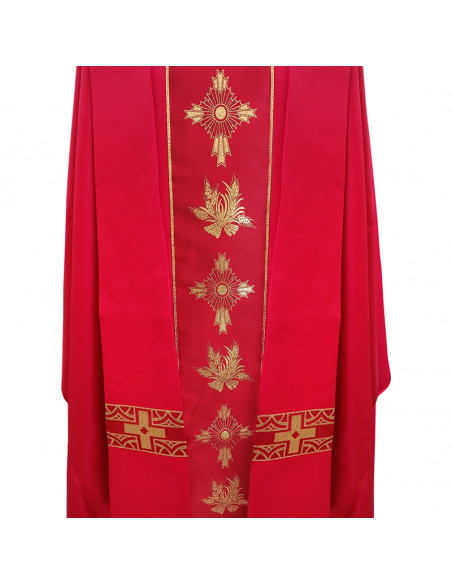 Casulla Estampada Con Galon Cruz Y Espigas Doradas N356 Roja