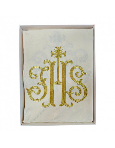 Casulla adamascada bordada JHS crema