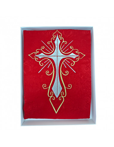 Casulla adamascada bordada cruz...