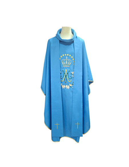 Casulla Bordada Mariana Azul Corona Con Estrellas Y Flores Debajo