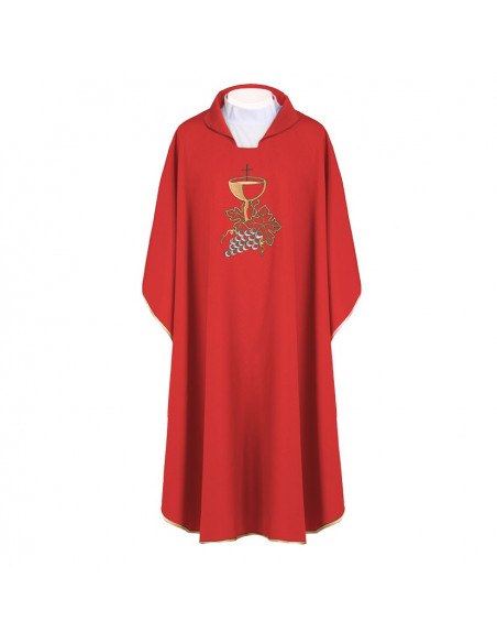 Casulla Estilo Arpillera Cruz Central Con Ribete Cuello Redondo Kor/220 Rojo