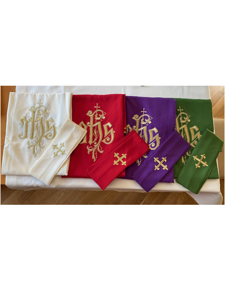 Conjunto 4 Casullas Jhs Con Hojas Y Cruz Pequeña Arriba 032