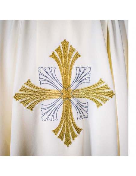 Casulla Bordada Cruz Grande Con Rayado En Puntas Beig