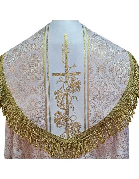 Capa Pluvial Blanca Estampada Tipo Damasco Cruces Y Cruz Con Uvas Detras N444 Con Estola