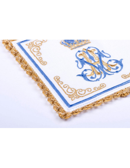 Juego De Altar Lino M Azul Con Corona Bordada Cenefa Dorada 18-5017