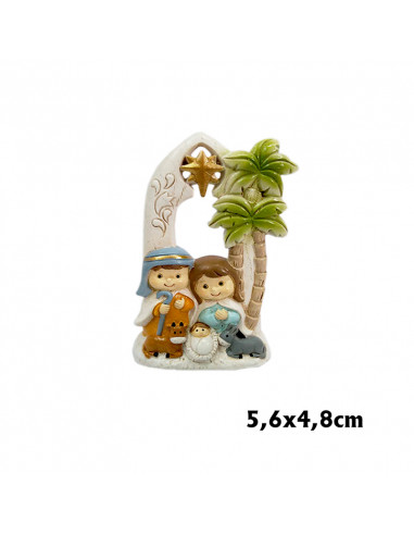 Nacimiento Res 9. 3x5. 3cm Sagrada Familia Infantil Pt Con Arbol Detras