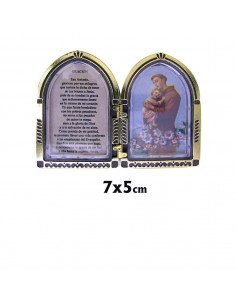 Capilla Marron Con Cruces...