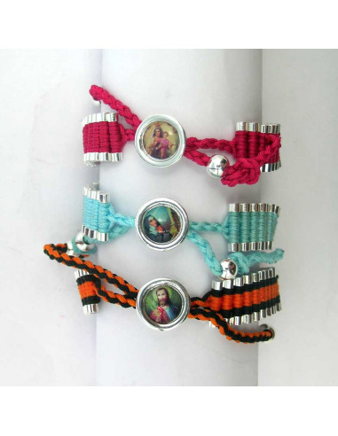 Pulsera De Hilo Y Rollos Redondos...